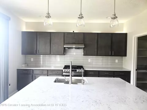 Kitchen - 5651 Copper Creek Dr, Haslett, MI 48840 photo 3 of 3