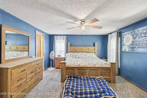 Bedroom - 8995 River Park Rd, Jackson, MI 49201 photo 1 of 4