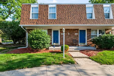 6200 Beechfield Dr #123, Lansing, MI 48911