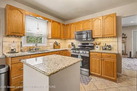 13305 Turner Rd, Dewitt, MI 48820 photo 12