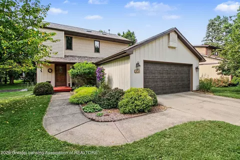 1826 Snyder Rd, East Lansing, MI 48823