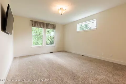 Bedroom - 5167 E Hawk Hollow Dr, Bath, MI 48808 photo 3 of 6