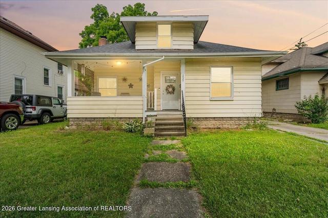 227 Marshall St, Lansing, MI 48912