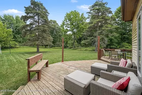 Exterior - 4914 Malpaso, Lansing, MI 48917 photo 5 of 8