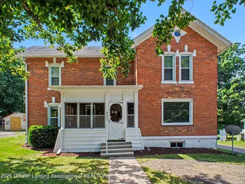 235 W First St, Vermontville, MI 49096