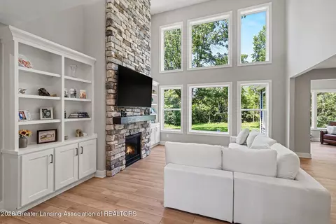 Living - 9635 Tobermory Dr, Haslett, MI 48840 photo 1 of 2