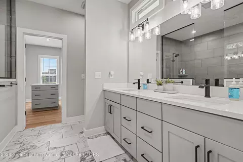 Bath - 9635 Tobermory Dr, Haslett, MI 48840 photo 1 of 4