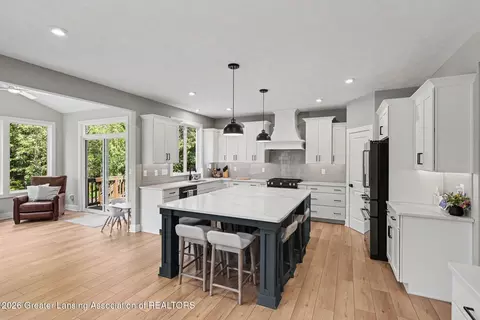 Kitchen - 9635 Tobermory Dr, Haslett, MI 48840 photo 3 of 3