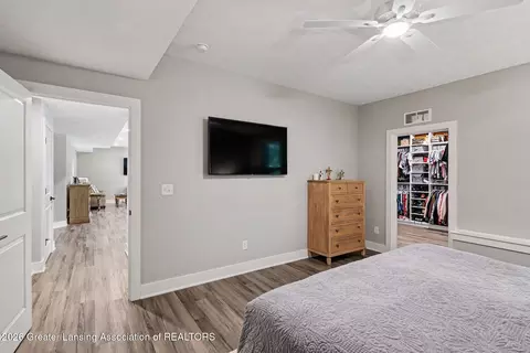Bedroom - 9635 Tobermory Dr, Haslett, MI 48840 photo 9 of 9