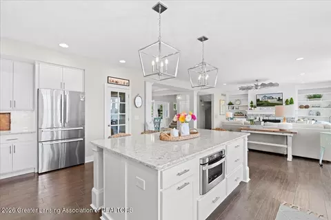 Kitchen - 4965 W Herbison Rd, Dewitt, MI 48820 photo 3 of 5