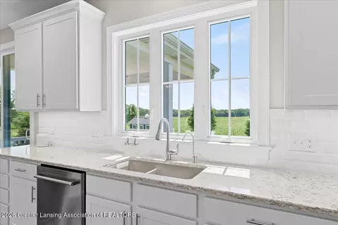Kitchen - 4965 W Herbison Rd, Dewitt, MI 48820 photo 5 of 5