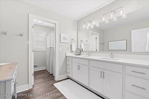 Bath - 4965 W Herbison Rd, Dewitt, MI 48820 photo 2 of 5
