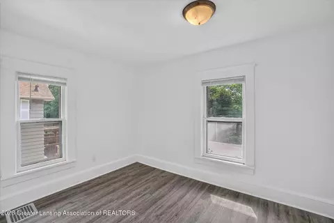 Bedroom - 820 Fleming Ave, Jackson, MI 49202 photo 2 of 7