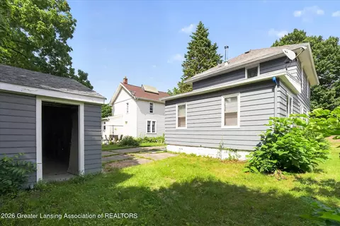 Exterior - 820 Fleming Ave, Jackson, MI 49202 photo 11 of 13