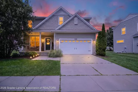 646 Buteo Dr, East Lansing, MI 48823