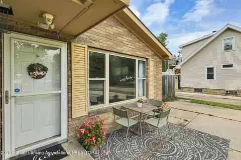 Exterior - 3007 Sheffer Ave, Lansing, MI 48906 photo 1 of 2