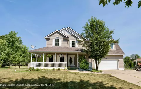 1645 Gander Hill Dr, Holt, MI 48842