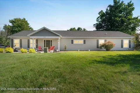 501 W Vermontville Hwy, Potterville, MI 48876