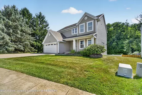 47 Lake Ridge Dr, Mason, MI 48854