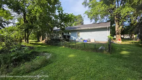 Exterior - 5588 Marsh Rd, Haslett, MI 48840 photo 2 of 5