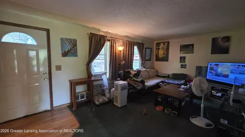 Entry Way - 5588 Marsh Rd, Haslett, MI 48840 photo 1 of 4