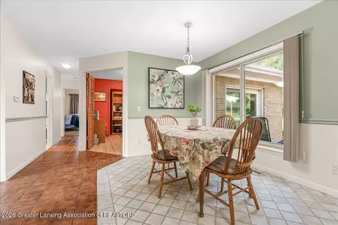 Dining - 6731 W Galway Cir, Dimondale, MI 48821 photo 1 of 2