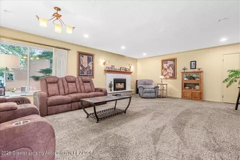 Living - 6731 W Galway Cir, Dimondale, MI 48821 photo 2 of 2