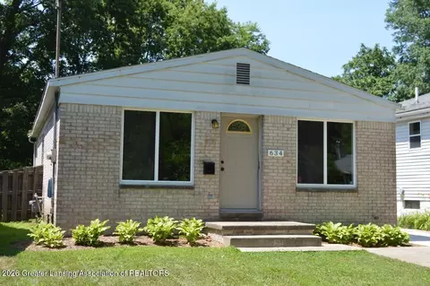 634 S Foster Ave, Lansing, MI 48912