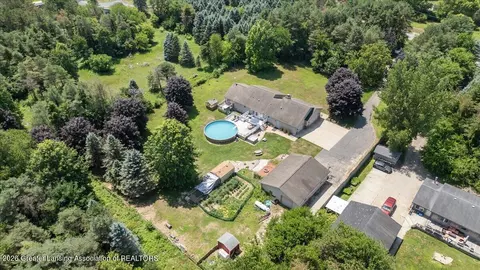 15071 S Jones Rd, Eagle, MI 48822 photo 17