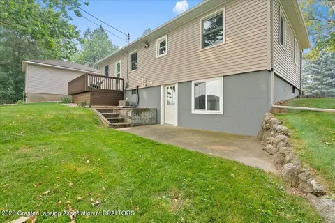 205 W Herbison Rd, Dewitt, MI 48820 photo 23