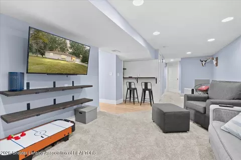 205 W Herbison Rd, Dewitt, MI 48820 photo 18