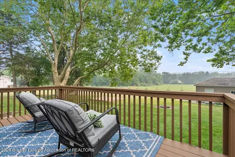 205 W Herbison Rd, Dewitt, MI 48820 photo 25
