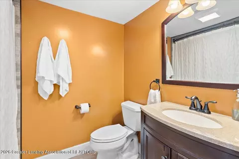 205 W Herbison Rd, Dewitt, MI 48820 photo 21