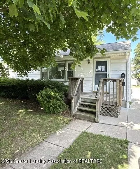 1920 Hall St, Holt, MI 48842
