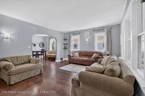 733 Loomis St, Jackson, MI 49202 photo 8
