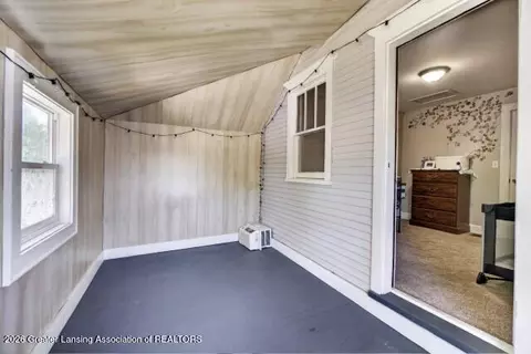 733 Loomis St, Jackson, MI 49202 photo 26