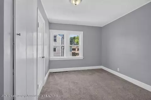 733 Loomis St, Jackson, MI 49202 photo 18