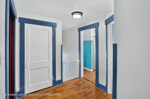 Entry Way - 908 Britten Ave, Lansing, MI 48910 photo 7 of 7