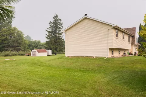 Exterior - 900 Lucy Rd, Howell, MI 48843 photo 4 of 4