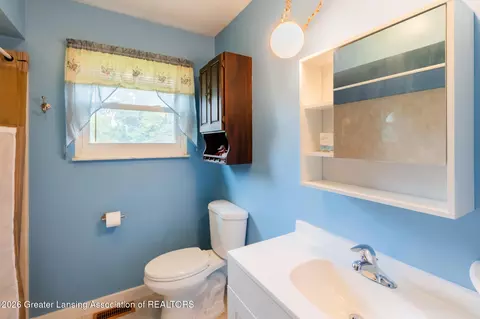 Bath - 900 Lucy Rd, Howell, MI 48843 photo 1 of 2
