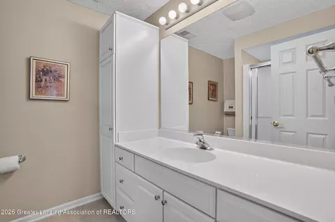 Bath - 15254 Classic Dr, Bath, MI 48808 photo 2 of 2