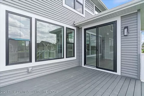 Exterior - 3535 Stanwood Dr, Dewitt, MI 48820 photo 12 of 13