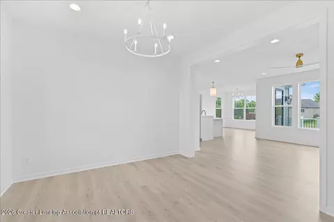 Dining - 3535 Stanwood Dr, Dewitt, MI 48820 photo 1 of 3