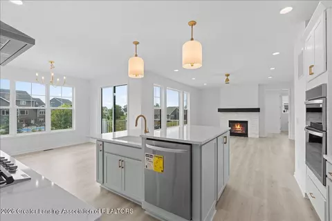Kitchen - 3535 Stanwood Dr, Dewitt, MI 48820 photo 4 of 7