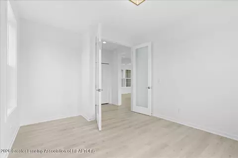 Entry Way - 3535 Stanwood Dr, Dewitt, MI 48820 photo 3 of 8