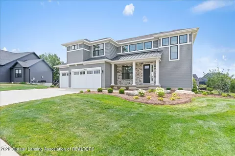 Exterior - 3535 Stanwood Dr, Dewitt, MI 48820 photo 8 of 13