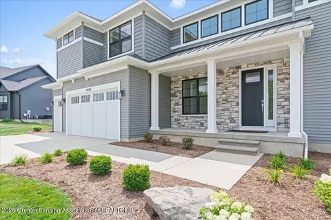 Exterior - 3535 Stanwood Dr, Dewitt, MI 48820 photo 5 of 13