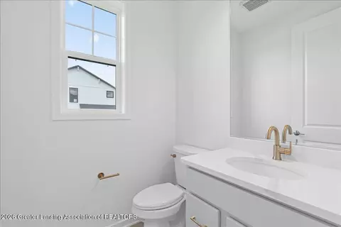 Bath - 3535 Stanwood Dr, Dewitt, MI 48820 photo 1 of 12