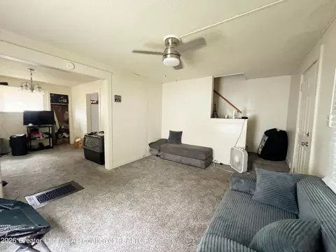 Living - 708 Orange, Jackson, MI 49202 photo 1 of 4