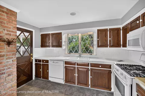 Kitchen - 128 E Orchard St, Perry, MI 48872 photo 2 of 6